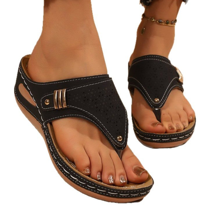 fashionplus size2025summernew arrival clip-toe wedge heel fashion laser rivet herringbone sandals for women wholesale