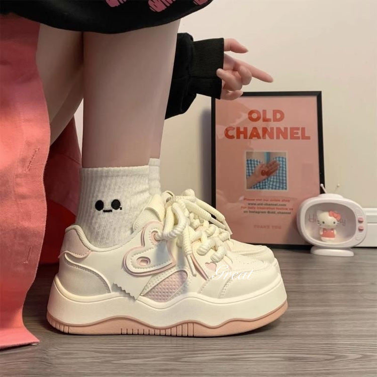 Women's shoes: 2026 autumn new arrivals - trendy retro casual original design, niche college style platform sneakers, women's bread shoes, athletic shoes