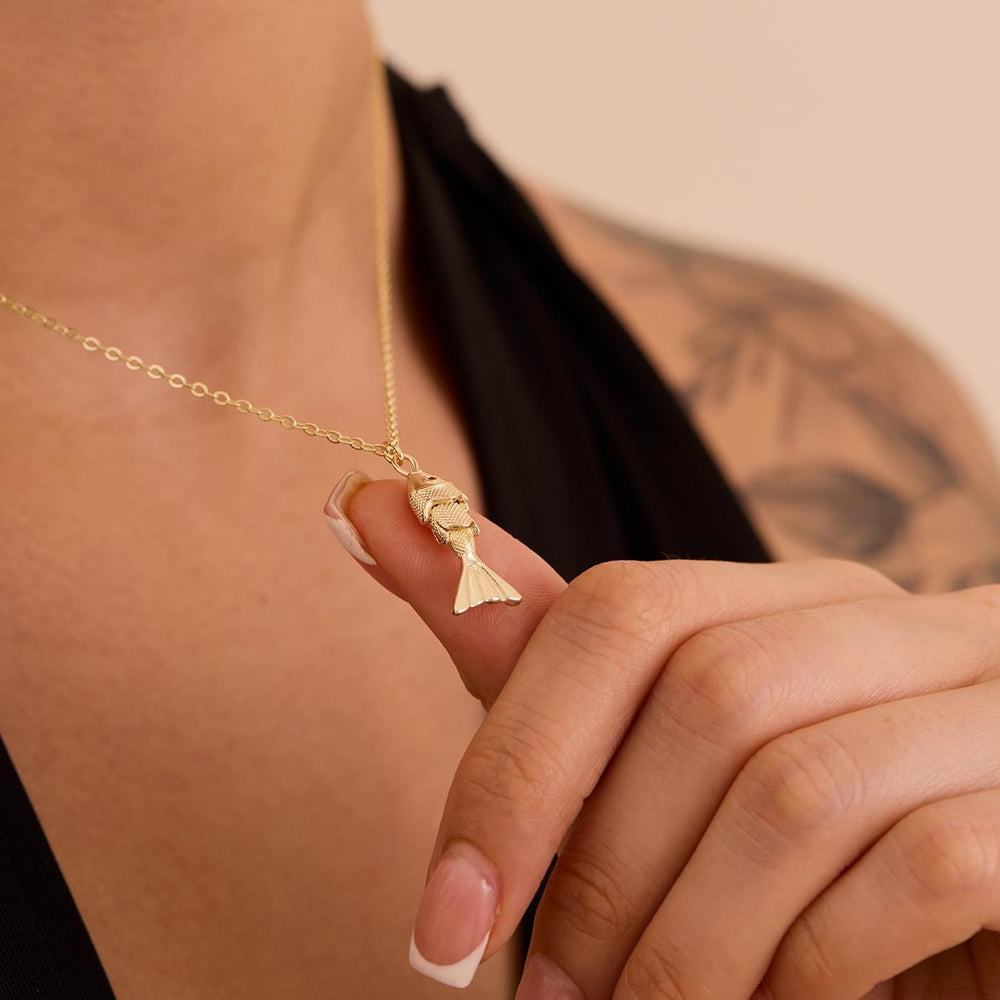 colorful koi necklace fashionfashion can shake fish pendant seven colorful clavicle chain plated with real gold to preserve color