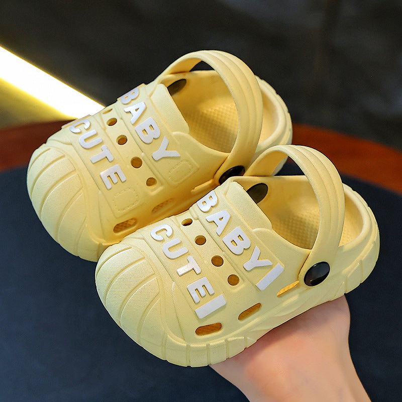 Kids' clogs: new summer styles for boys and girls - indoor anti-slip cartoon sandals, perfect for toddlers and young children, can be worn outdoors as beach sandals