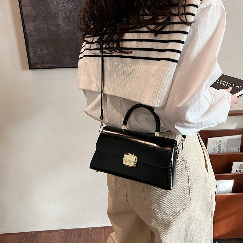 Retro pu handbag small bag women's high-end sense niche medieval underarm bag versatile single shoulder messenger bag women's bag