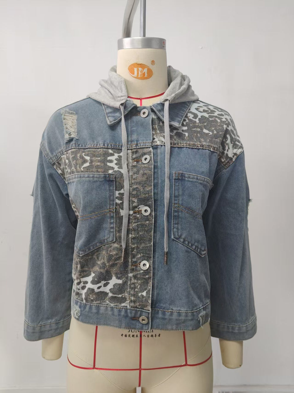 Fashion cross-border independent station  new leopard print fashion printing stitching ripped denim topscasualoutwear