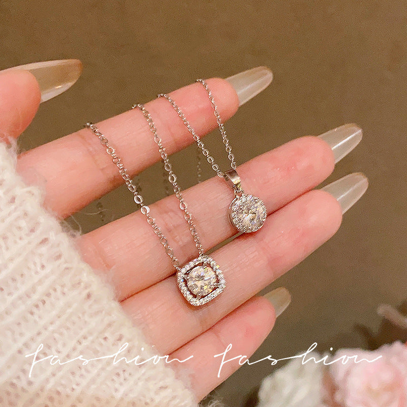 Sugar cube zircon pendant titanium steel necklace for women silver light luxury niche style design classy sense clavicle chain elegant necklace