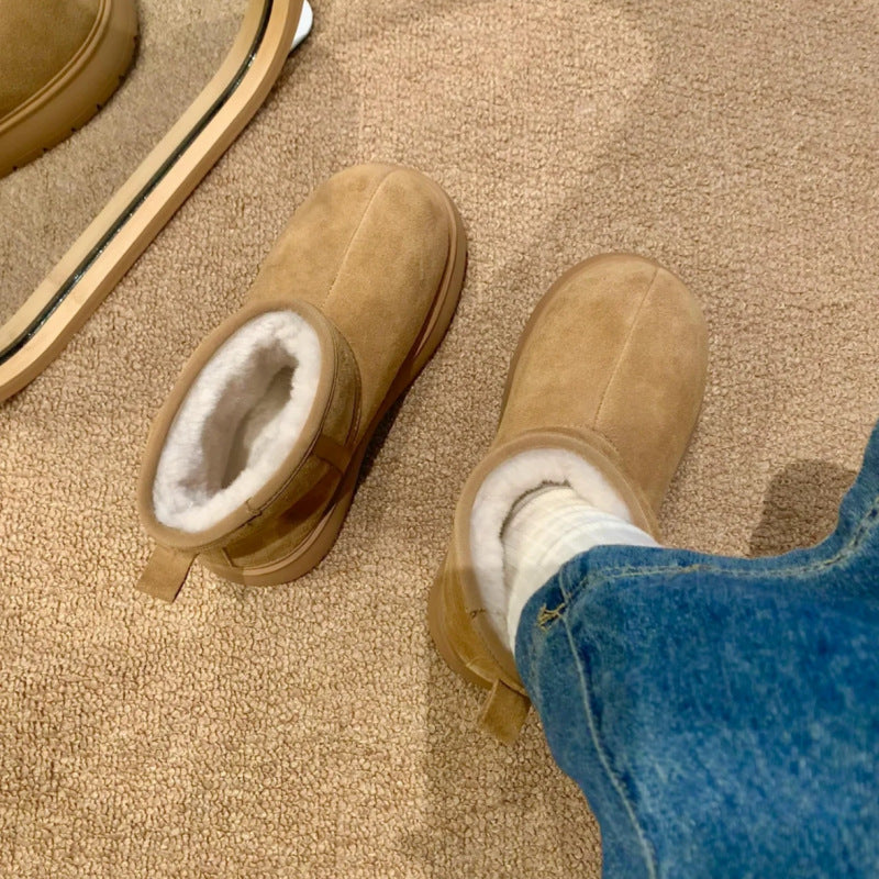 European station 2026 winter new capybara suede thickened snow boots bread shoes small women's shoes