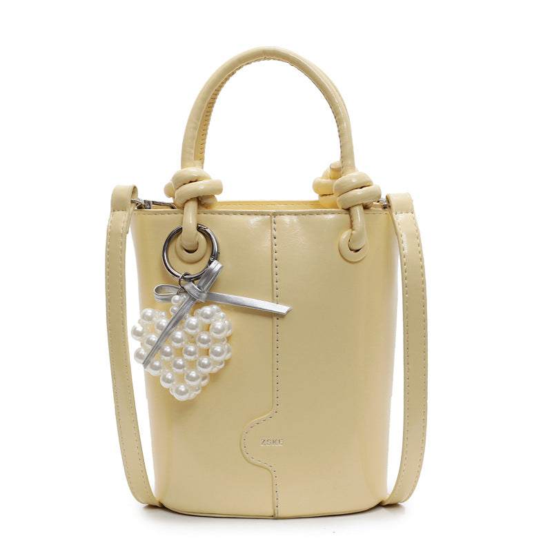 Cross-border high-end foreign-style handbag women's 2025 trendy niche design bucket bag popular versatile messenger bag