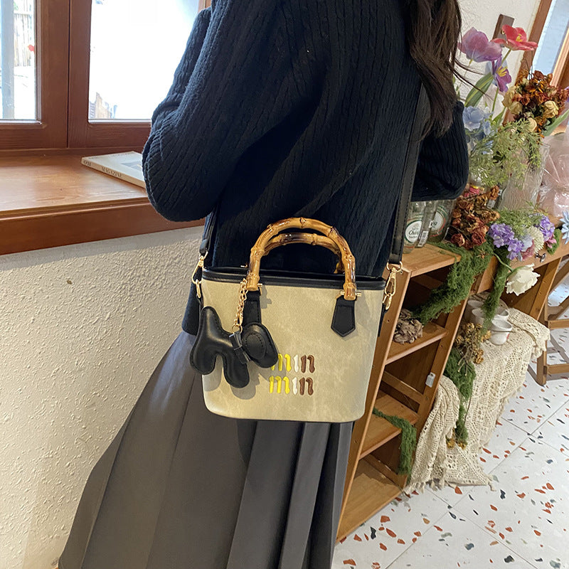Straw 2025 new small square bag pastoral hand-woven tote bag seaside vacation beach shoulder bag
