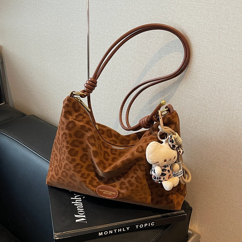 Casual relaxation large-capacity leopard print bag women's 2025 new autumn and winter commuter shoulder bag portable tote bag