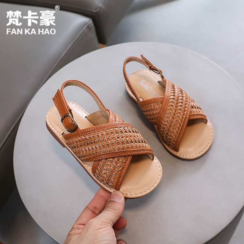 Vancahao girls' retro criss-cross woven sandals -  summer new arrivals - soft sole casual beach shoes for kids - cross-border e-commerce