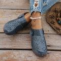 summer new arrival: plus-size platform clog slippers for cross-border e-commerce. sizes 36-43 available. wholesale options available. dropshipping to  and