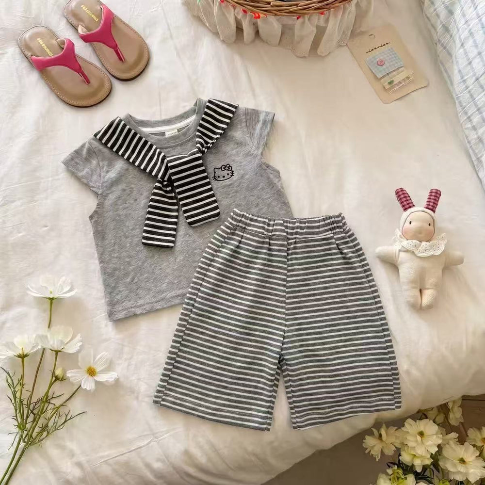 【in stock】girls' summer casual outfit  - kids' flutter sleeve cat print solid color shawl top & striped pants set