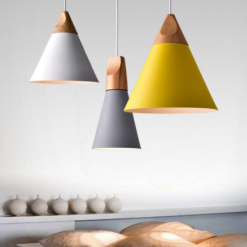 2021 new Nordic Macaron wrought iron small chandelier wood art restaurant lighting home improvement mini lampshade white lighting