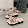 New korean style summer polka dot hot-selling women's outdoor comfortable non-slip soft sole beach thick sole flip-flops