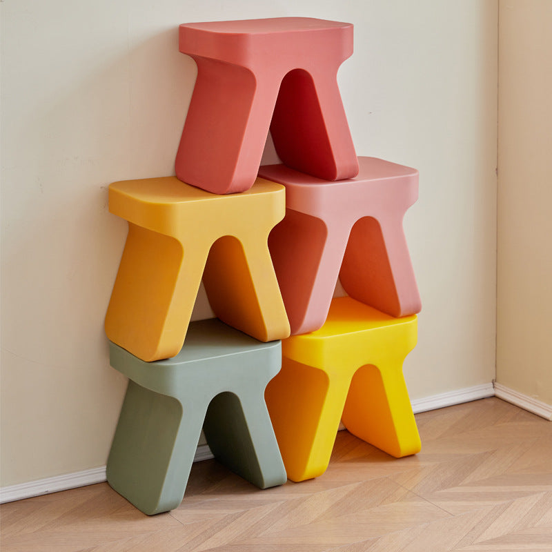 Ins small stool for home, shoe changing stool, shoe stool, door plastic children's stool, multi-color optional, modern casual small