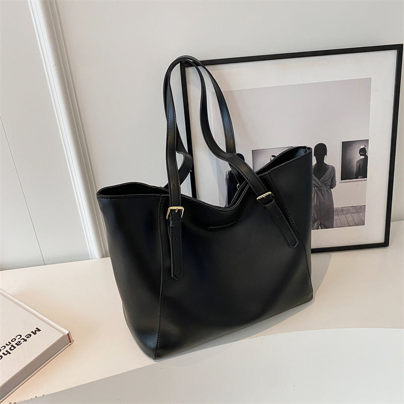 Cross-border large-capacity bags, women's autumn and winter versatile 2025 new shoulder bag, college student class bag, commuter tote bag