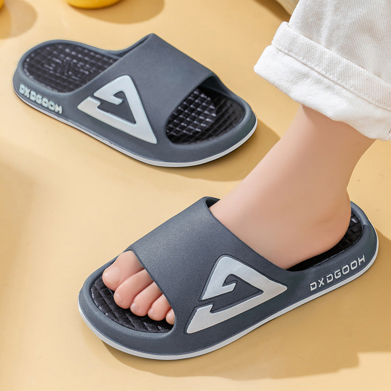 Big kids' slippers - summer boys' anti-slip house slippers, trendy indoor/outdoor kids' sandals