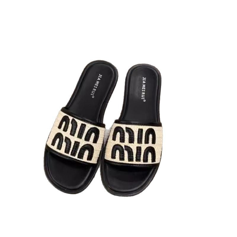 2025 french retro slippers women's flat summer outdoor new korean style fashion roman beach vacation sandals