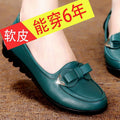 Women's comfort shoes: casual flats for seniors - soft sole, non-slip, comfortable, autumn, low-cut leather shoes, flat work shoes