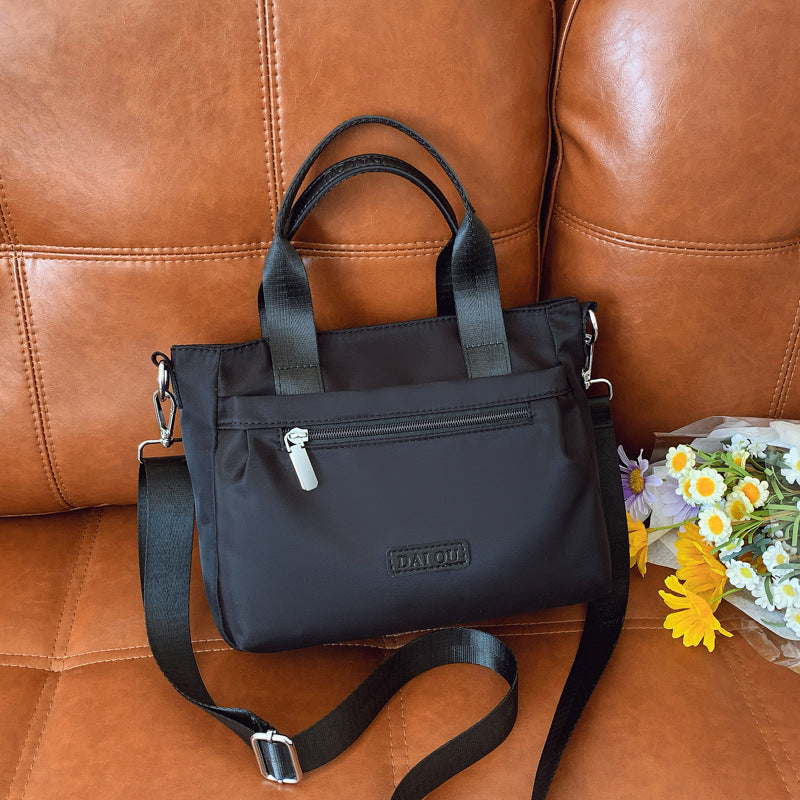 Cross-border women's bags 2025 summer new lightweight large-capacity tote bags women's casual simple shoulder messenger bags