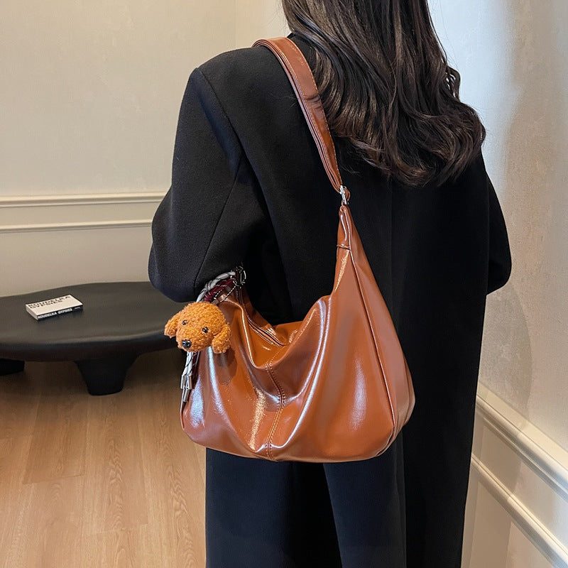 Fashion oil wax leather casual bag women's 2025 new high-end commuter messenger bag large-capacity simple tote bag