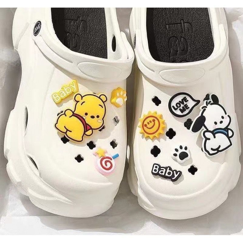 Crocs women's summeroutwear feeling of stepping on shit, thick sole non-slip 2024 new arrival beach toe sandals and slippers summer