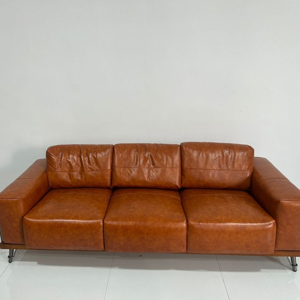 Italian normcore oil wax leather sofa medieval style small apartment living room sofa accessible luxury three or four-person row sofa