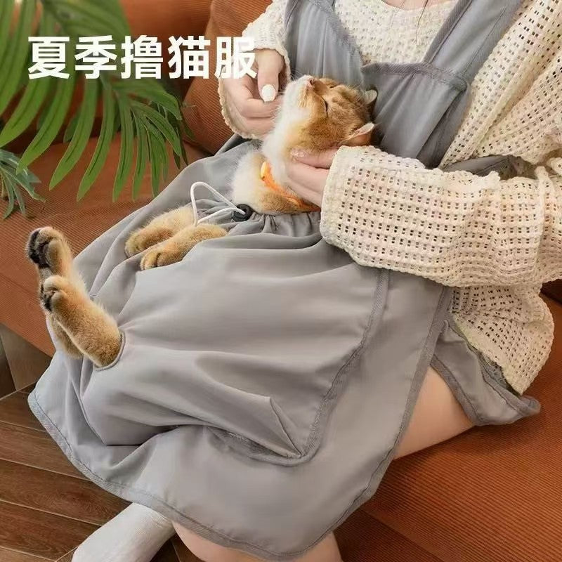 Cat-hugging clothes, non-stick cat-hugging clothes, cat-hugging clothes, non-stick cat-hugging clothes, pet cat bibs, cute dogs