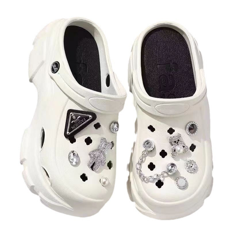 Women's summer outdoor slippers: stylish platform clogs with height boost, cute cartoon bear design, and beach-friendly closed-toe sandals with rhinestone accents