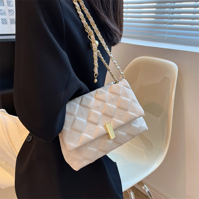 2025 new fashion simple indentation diamond golden ball chain bag versatile single shoulder oblique span women's bag
