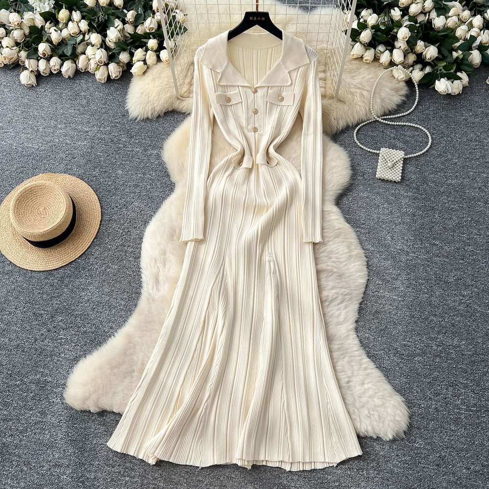 Xiaoxiangfengclassyfashionable doll collar long sleeves metal buckle waist knittingdress female autumslimming look long skirt