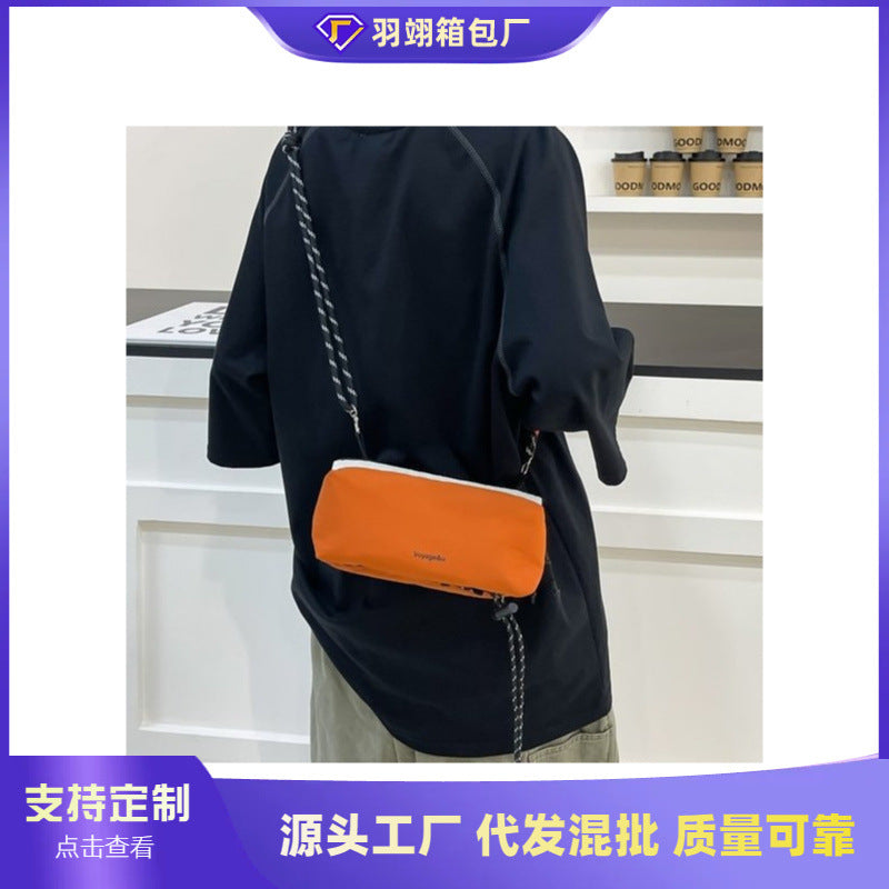 Cross-border Korean version of niche versatile fashion shoulder messenger bag women's 2025 summer new outdoor sports and leisure bag