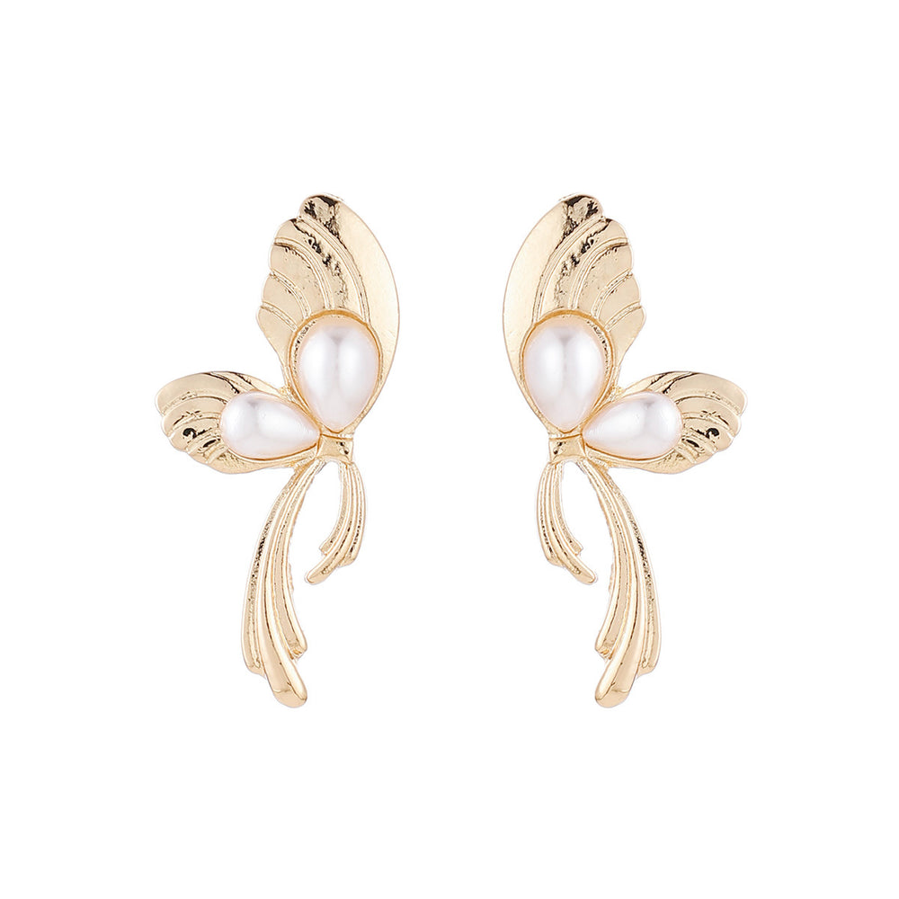 Wholesale pearl stud earrings for women - european and american fashion, statement earrings with a high-end feel, geometric irregular flower and heart earrings for women
