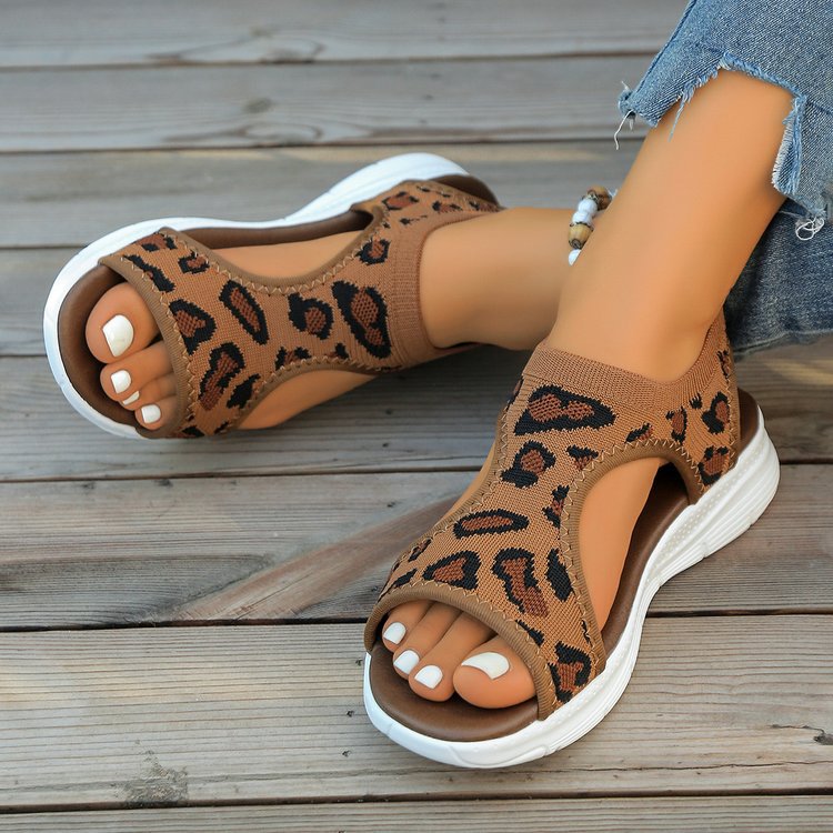 summer new arrivals: women's platform sandals for cross-border e-commerce, sizes 36-44 (eu). wholesale available. price difference: $0.67. suitable for  fba