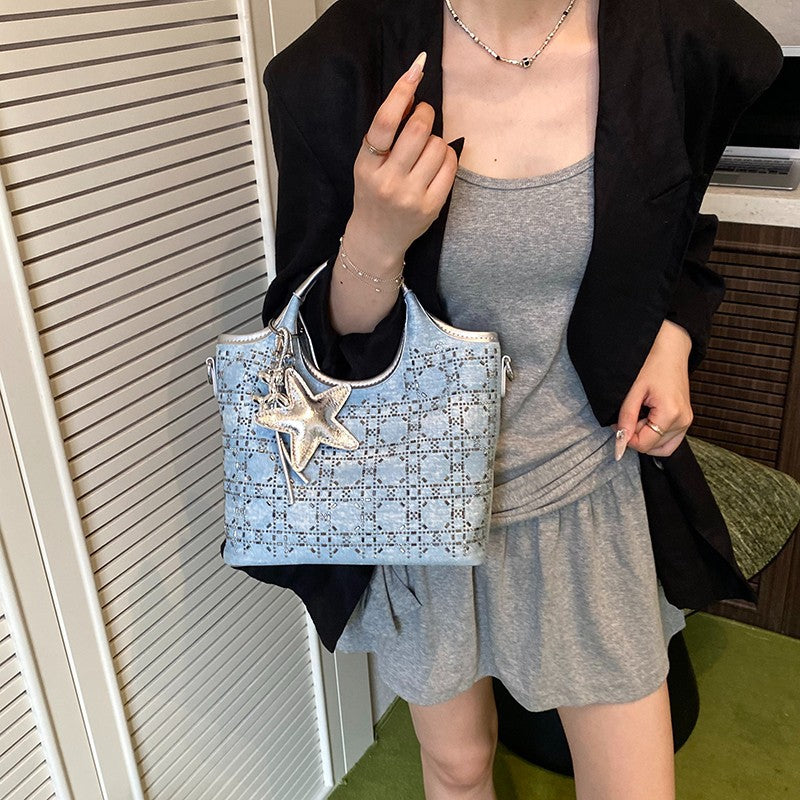 French underarm bag, high-end portable tote bag, commuter high-end sense, large-capacity women's versatile shoulder messenger bag bag