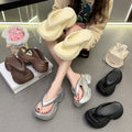 Flip-flops for women, indoor and outdoor wear, thick soleeva, shit-stepping fashion, outwear beach ins korean style flip-flops for women