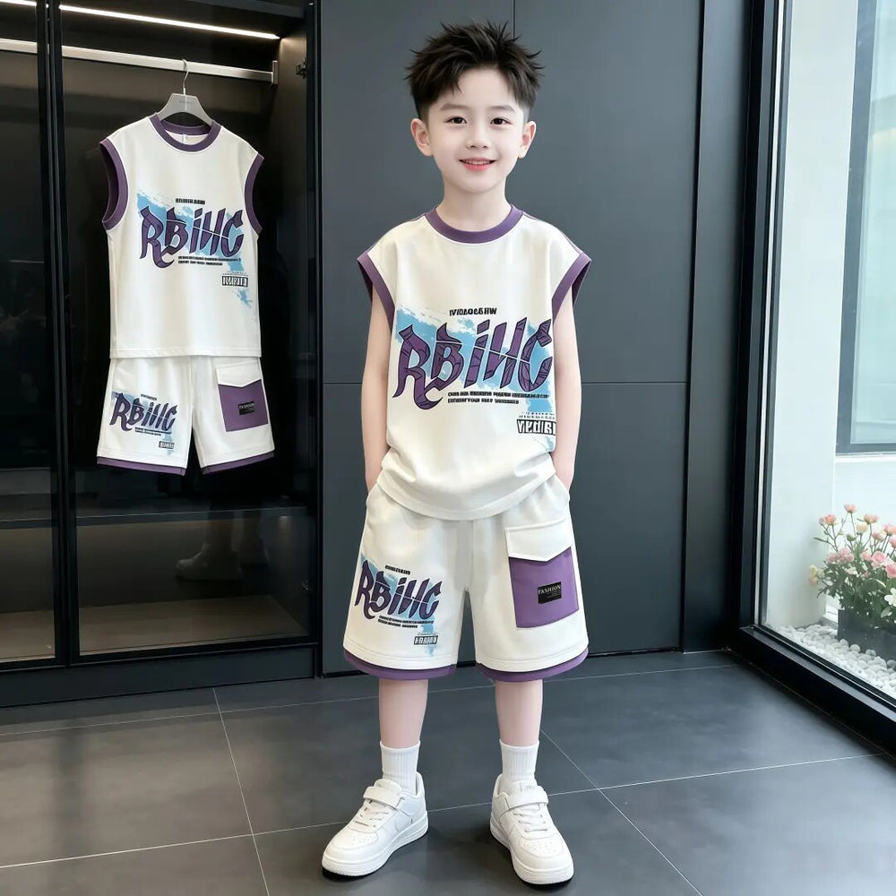 Boys' sleeveless summer outfit set,  new style, mid-to-large size, lightweight and stylish summer boys' clothing, trendy kids' sports tank top