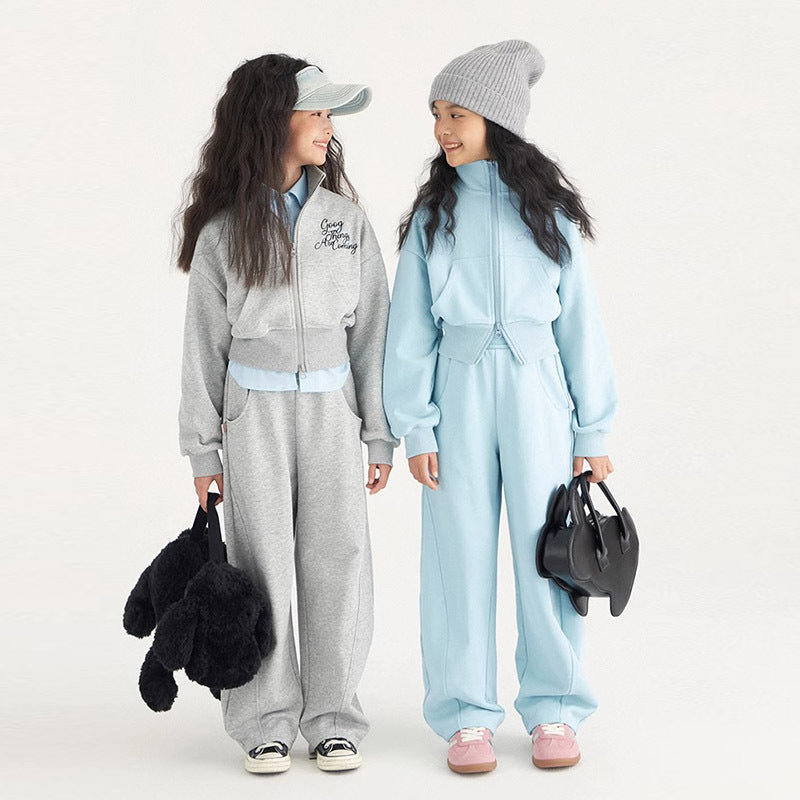 Girls' fall outfit set: stylish and trendy two-piece activewear for girls (sizes for older kids,  collection)