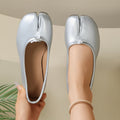 Wholesale women's plus size soft sole split-toe flats -  spring/autumn silver ballet flats - lightweight horseshoe shoes