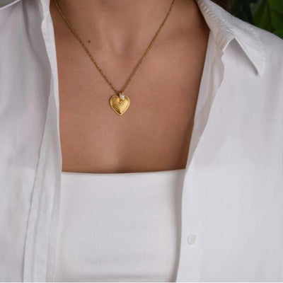 2025 new gold-tone heart pendant necklace - irresistible peach heart design - unique gift for her