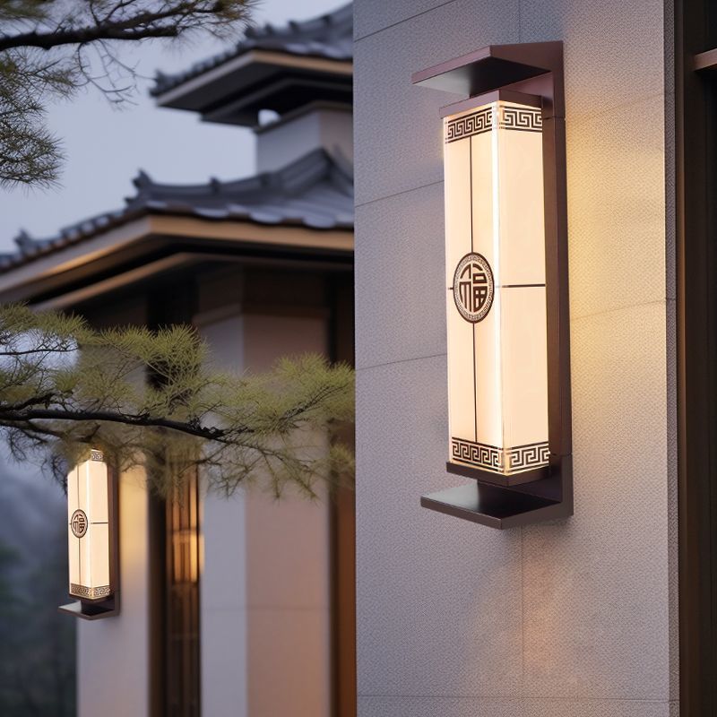 【durable quality】outdoor solar garden light for gate pillars, villa columns, roman columns, and home entrance wall lighting