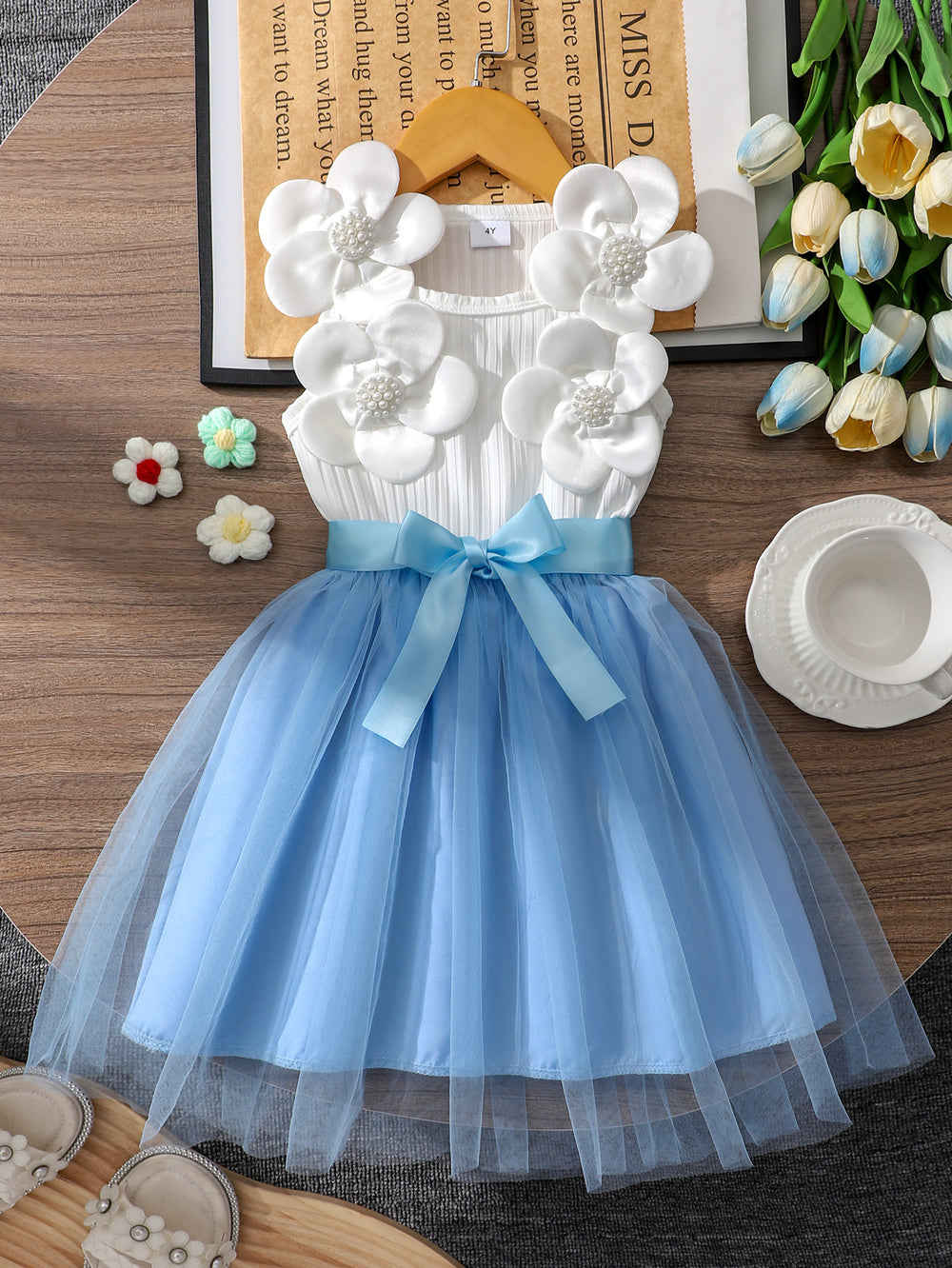 Girls' dress for toddlers and young children, pearl flower bow mesh dress