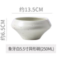 5.3inch bowl of bright sesame seeds