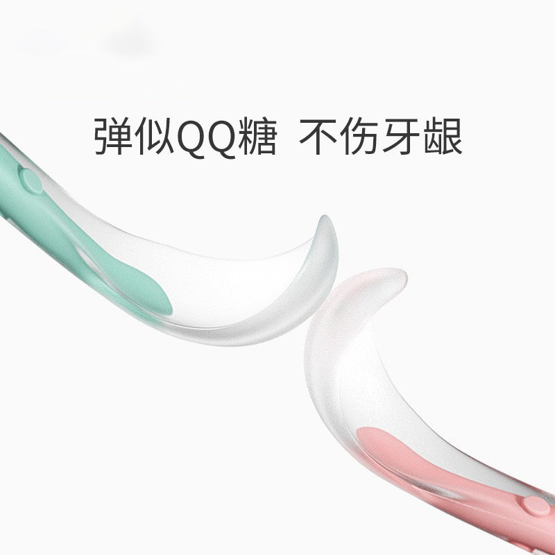 Newborn baby feeding spoon set - silicone soft spoons for water, food, and training - baby eating tools