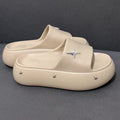 Thick sole slippers women's summeroutwearnew arrivalfashion indoor heightening beach shoes women's shit-stepping sandals wholesale