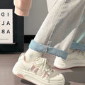 Girls' sneakers:  spring/autumn new collection - soft-soled white shoes for kids, lightweight athletic shoes for mid-to-large children, trendy running shoes