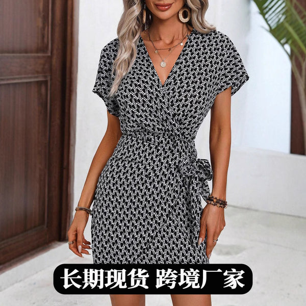 Women's clothing European and American style spring and summer 2025 new printed short-sleeved dress, beach high-waisted bat sleeve wrap skirt