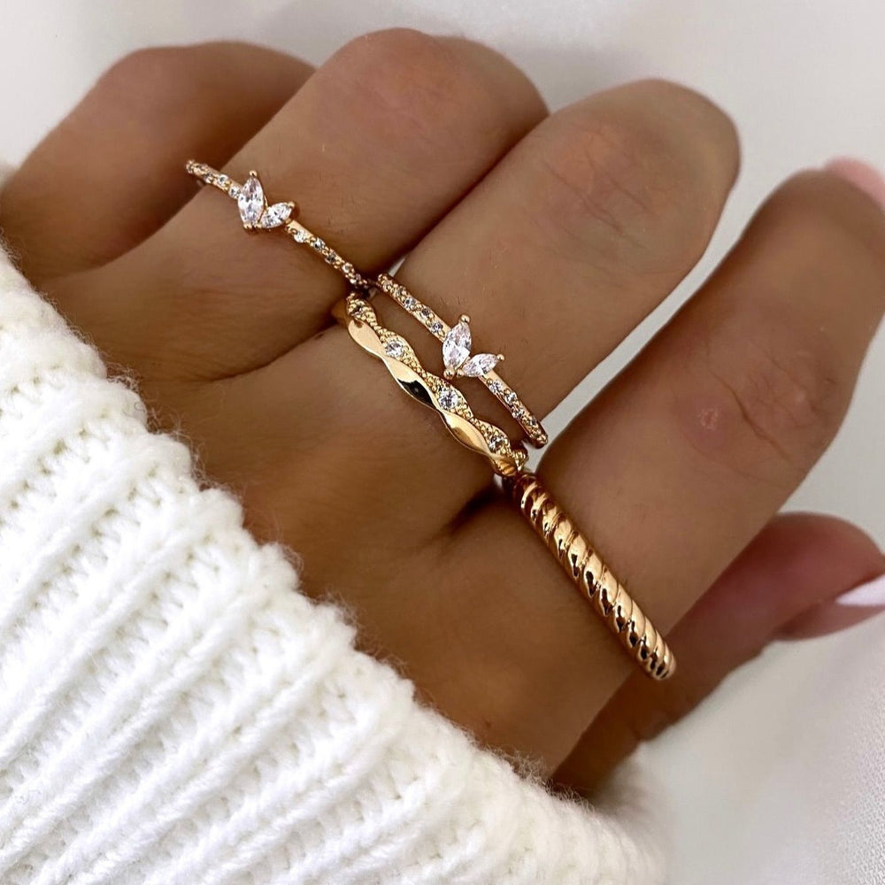 European and american cross-border jewelry: trendy ins geometric glass ring 4-piece set - elegant, versatile, diamond-studded stackable hand jewelry for women