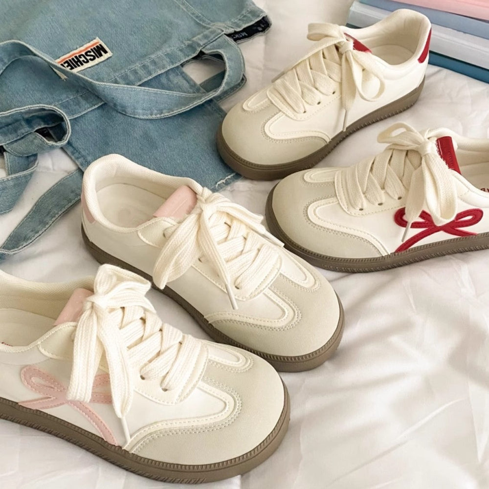 Sweet korean style white sneakers for women, 2026 spring/summer new arrivals, versatile niche design, lightweight student trend, german army trainers