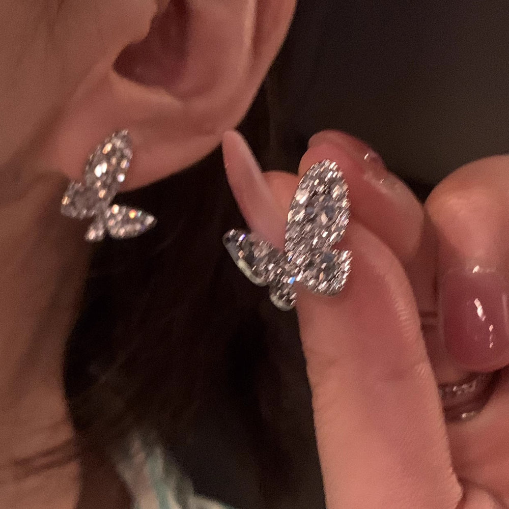 Ins pearl earrings for women niche styleaccessible luxuryeasiest for match earrings pendant classyretroelegant earrings 925 silver needle wholesale