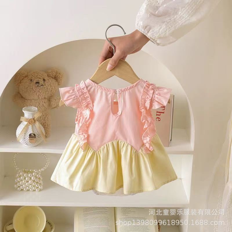 Infant and toddler floral patchwork flutter-sleeve cotton dress, new summer style for baby girls, with ruffled trim and vest-style princess dress