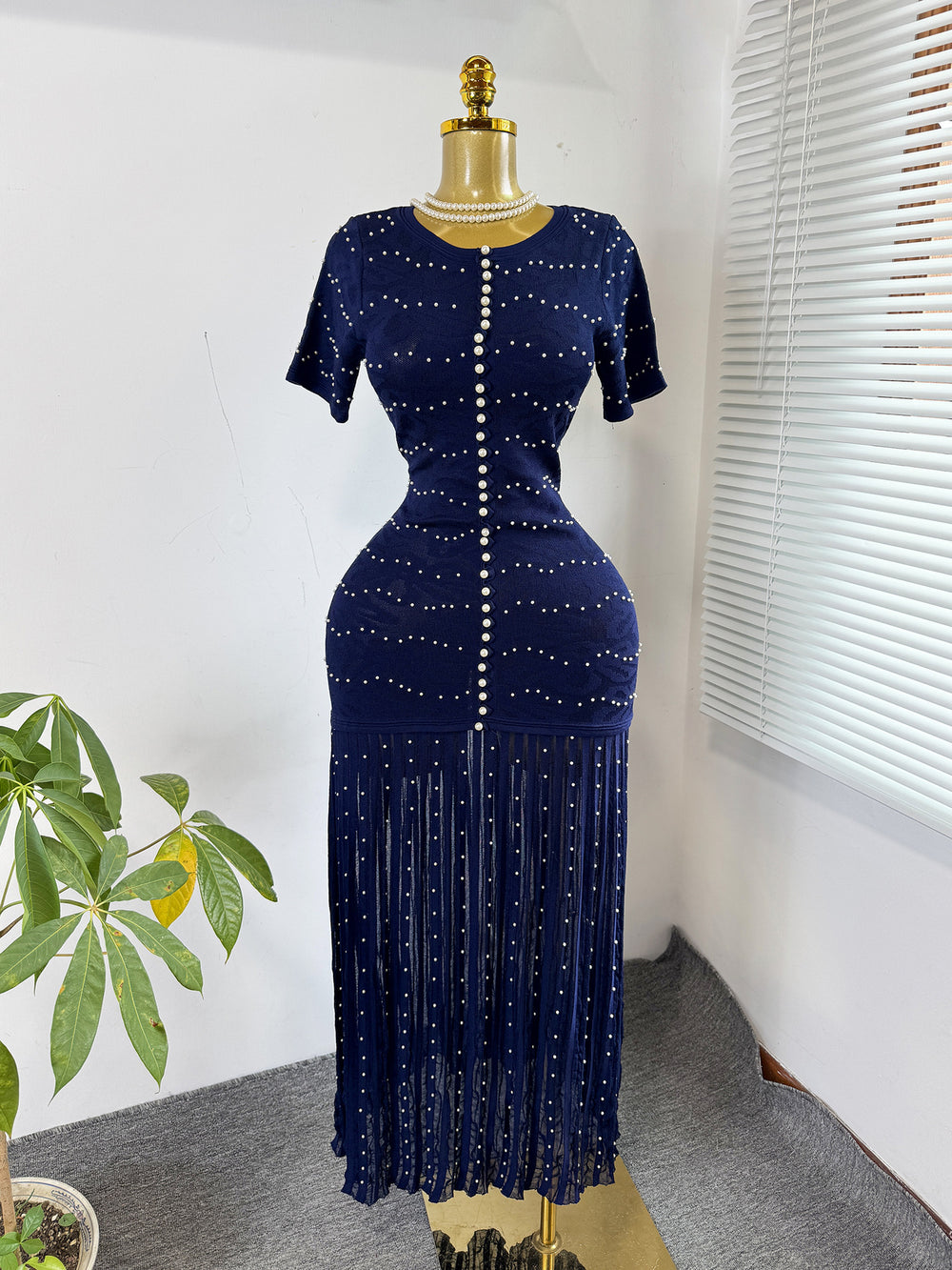export french chic pearl embellished short-sleeve knitted dress - women's fitted waist pleated elegant maxi dress